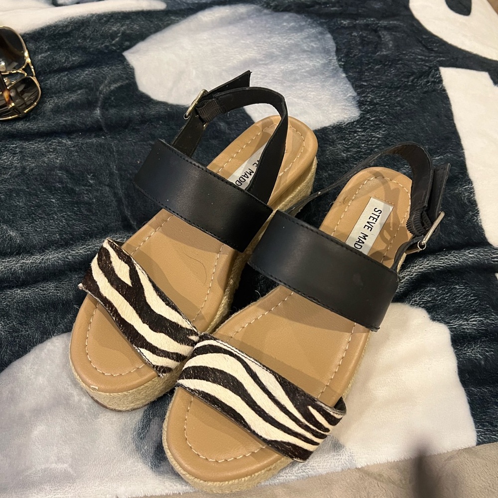 Steve Madden Platform Zebra Print Buckle Leather Hemp Sandals  6.5, worn once!